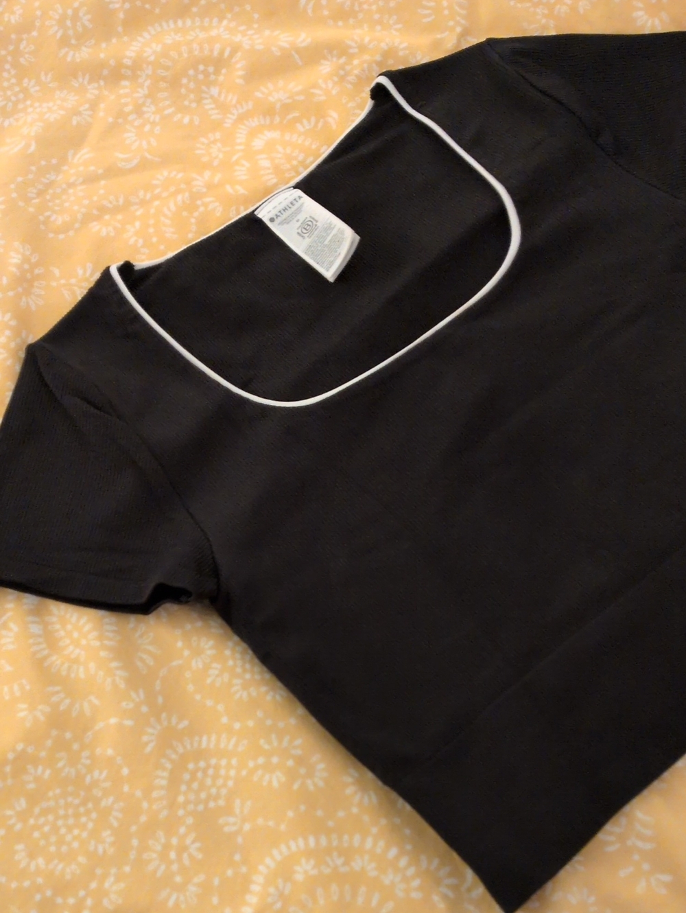 Athleta Women's Crop Top - Fitted Black Square Neck Tee with White Trim (Sz M)